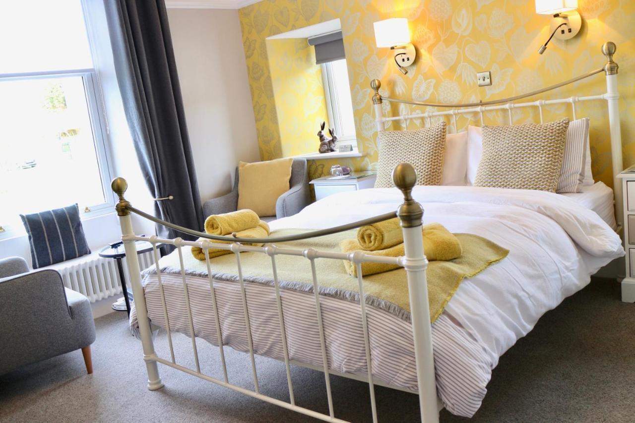 Ivy Cottage Bed & Breakfast Рийт Екстериор снимка